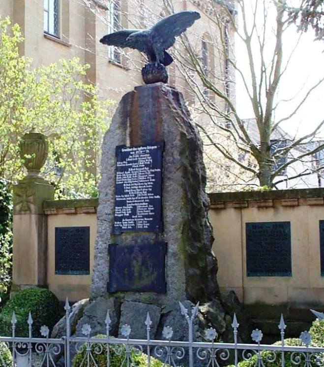 KriegerdenkmalMeckesheim.jpg