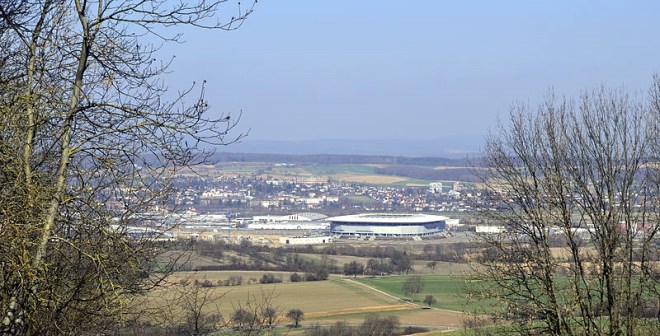 800px-201203221241a_steinsberg_blick_auf_sinsheim